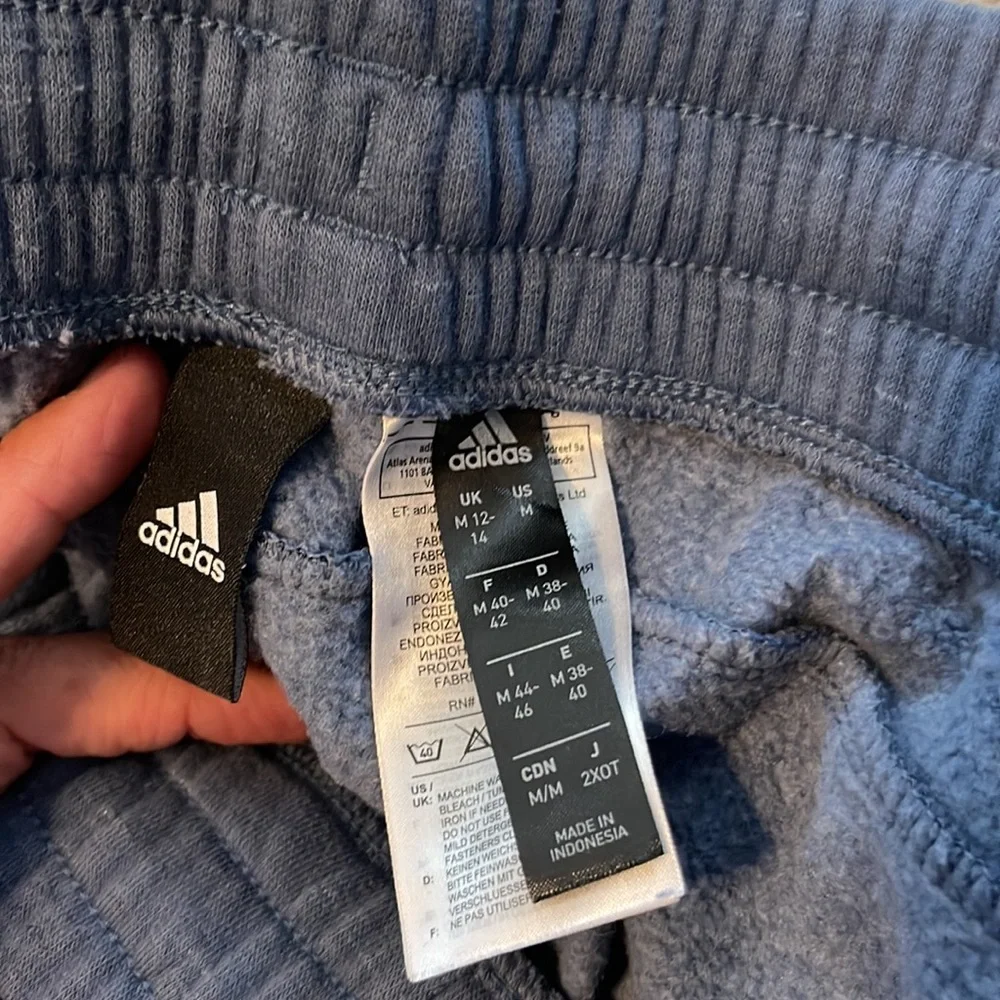 Adidas set - Picture 3 of 4